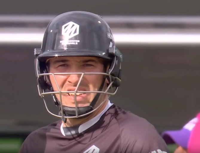 83* off 30! Jamie Overton plays a quickfire cameo