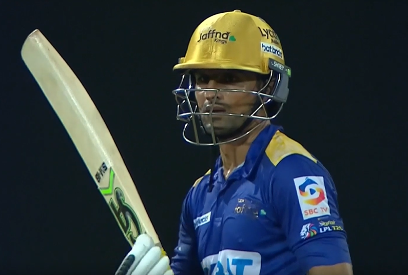 55* off 37! Shoaib Malik fights a lone battle