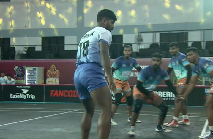 Hampi Heroes fight hard to draw against Chambal Challengers 25-25