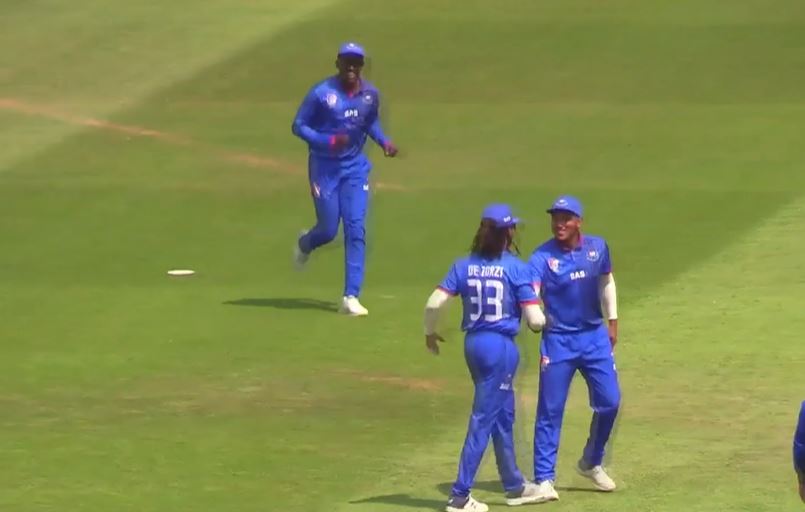 Nandre Burger upsets Lions with magnificent 6-fer