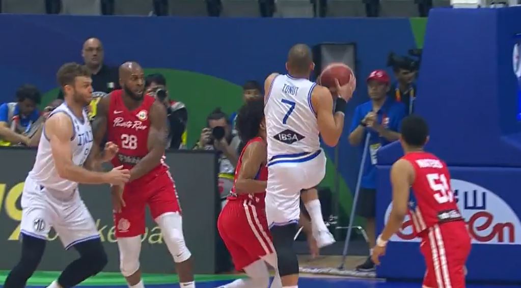 Italy 73-57 Puerto Rico