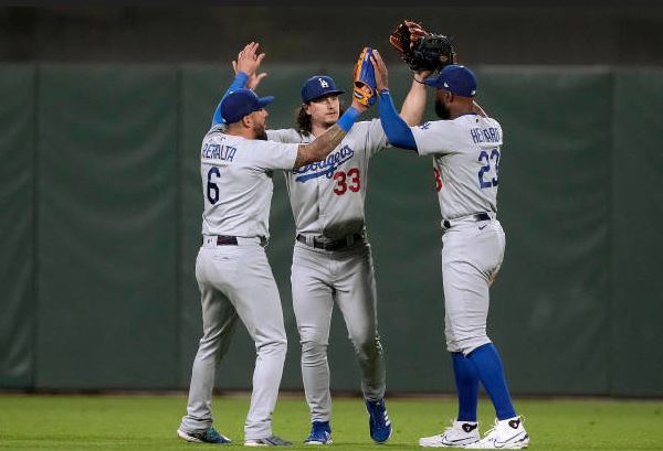 MLB: San Francisco Giants v Los Angeles Dodgers - Highlights