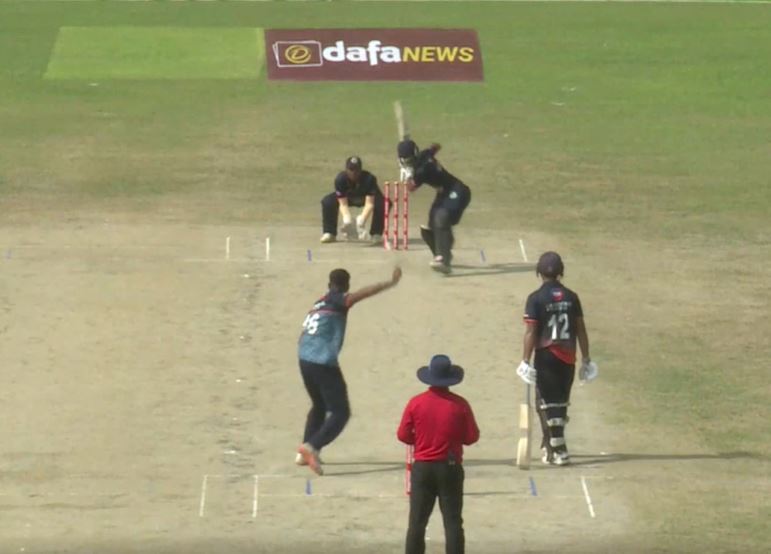 3 for 8! Reshab Dipak dismantles Kaziranga