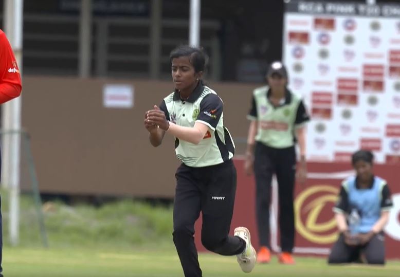 3-fer! Aleena Shibu delivers with the ball