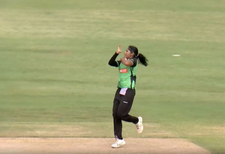Clinical Vinaya Surendran strikes with 3/7