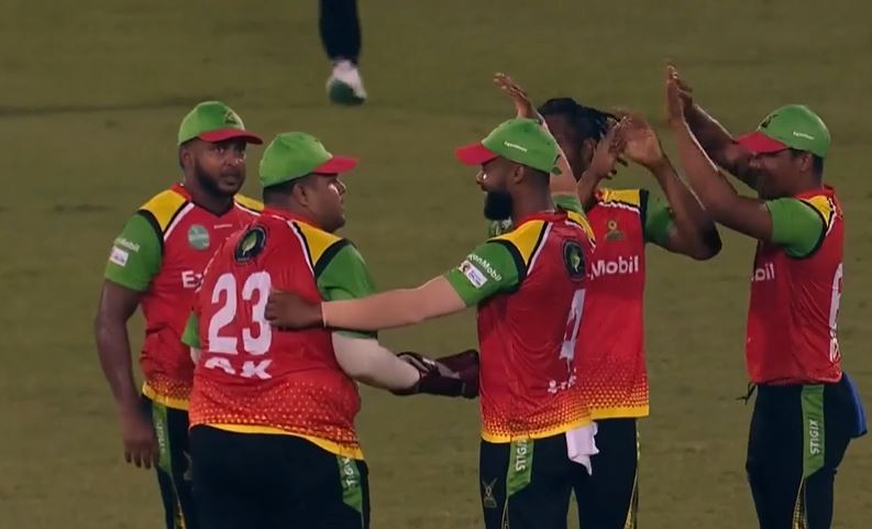 OUTSTANDING! Azam Khan pulls off a screamer