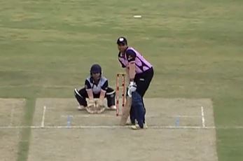 62* off 42! Akshaya Sadanandan plays a captain's innings