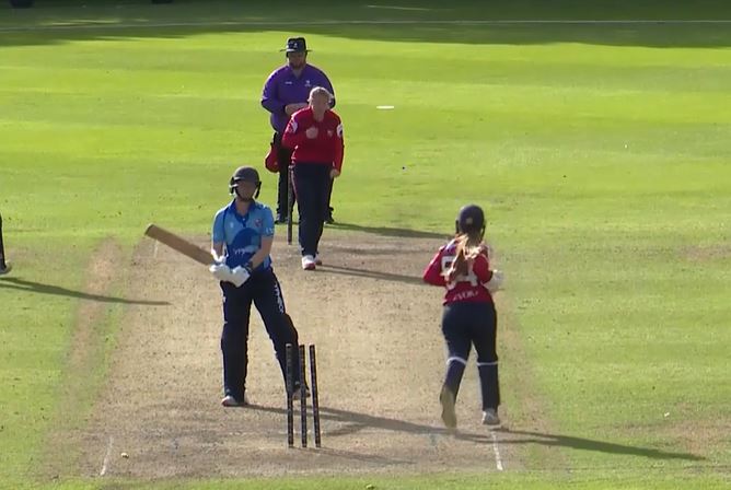 7-fer! Cara Murray wreaks havoc on Typhoons