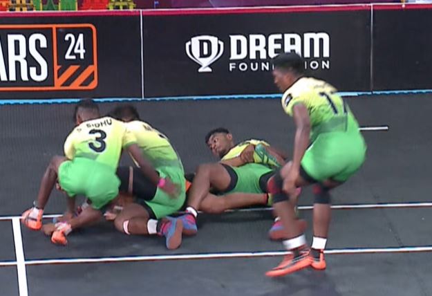 Palani Tuskers waltz past Tadoba Tigers 49-16