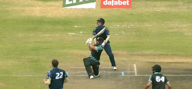 64 off 29! Jan Frylinck gets Windhoek Jets into top gear