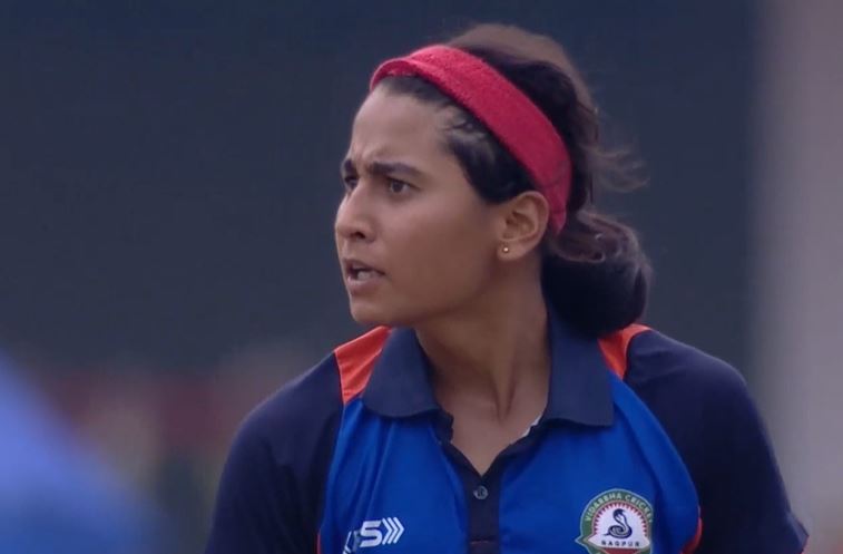 3-fer! Riddhi Naik handicaps Chhattisgarh Red