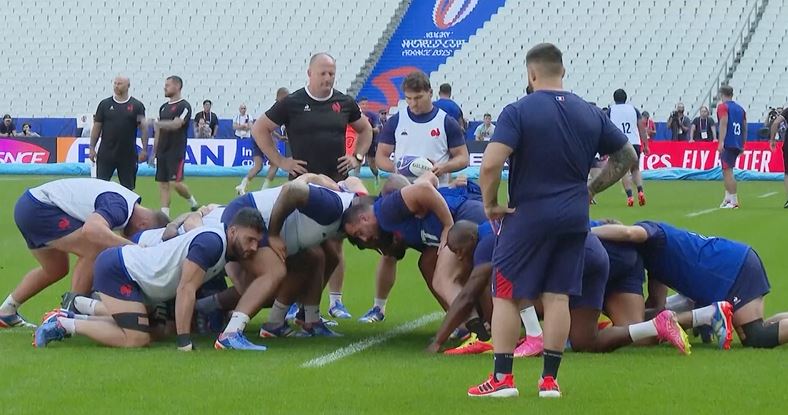 France sweat it out ahead of crunch WC opening match