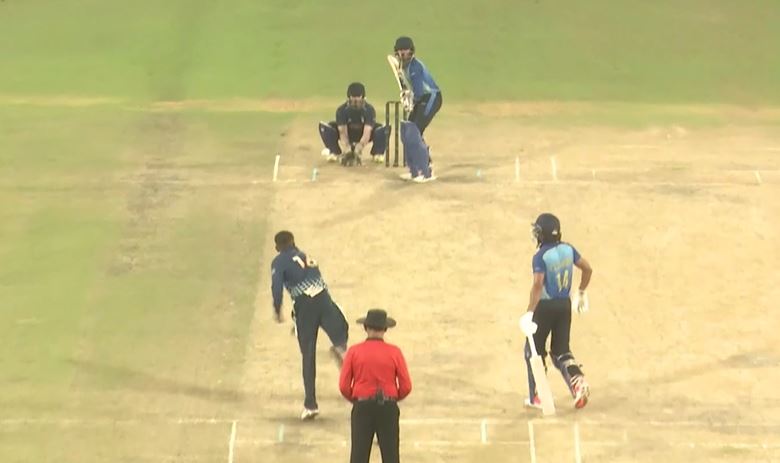 WOWZA! Rohan Kunnummal fetches 26 runs in an over for Kerala