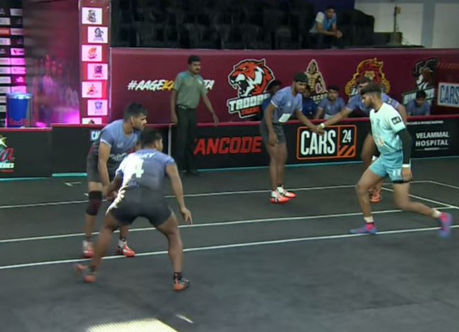 Panchala Pride overcome resilient Periyar Panthers 33-29