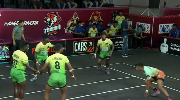 Palani Tuskers flatten meek Chola Veerans 34-23