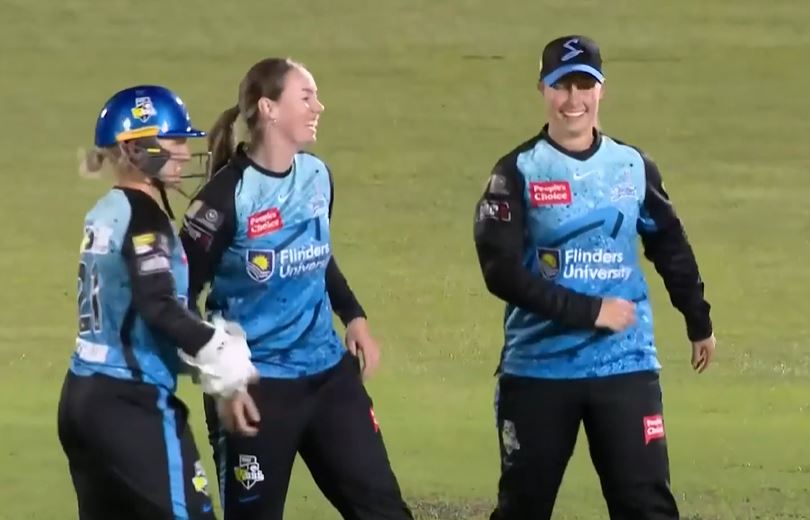 Amanda-Jade Wellington's lethal 3-fer hurts Stars