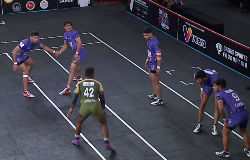 Chetan Choudhary dazzles with 5 tackle points