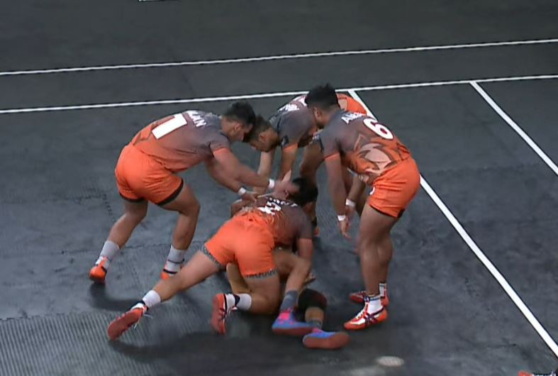 Amit Dev Singh dazzles with his defense work