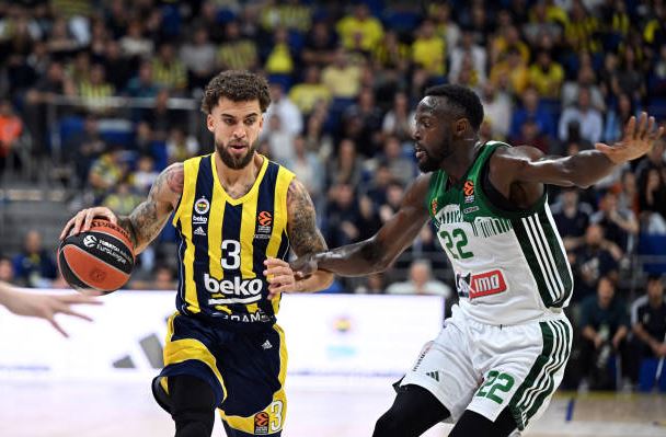 Fenerbahce pull off a stunning 83-69 win against Panathinaikos