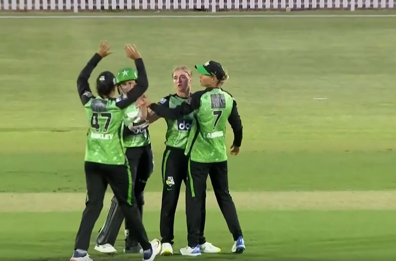 3 for 24! Sophie Day delivers with the ball