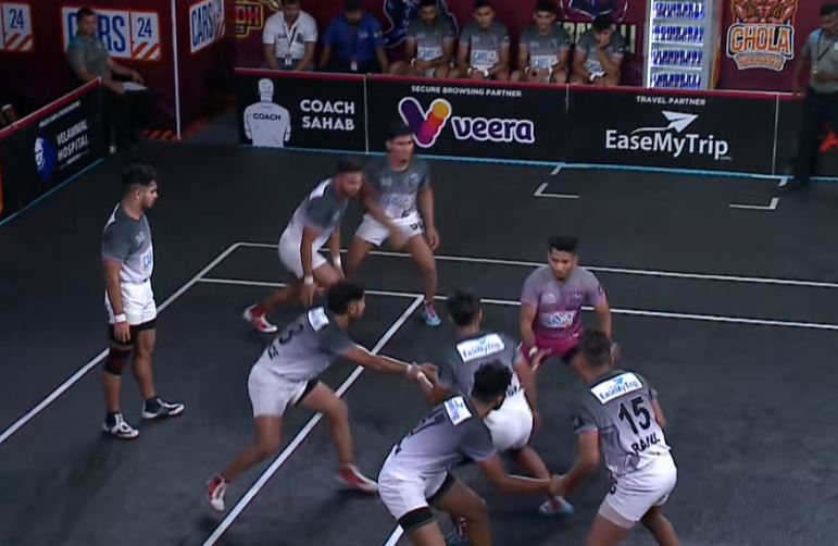 5 Successful Tackles! Rahul Rathee dents Kaziranga Rhinos