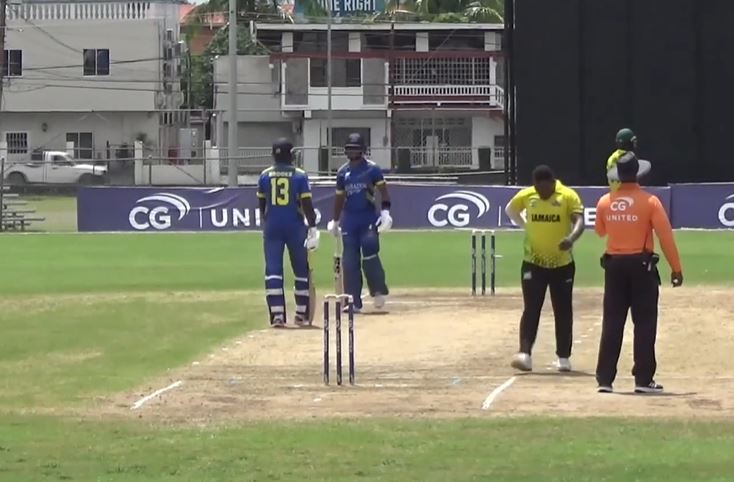 Shai Hope returns with determined 65-run knock