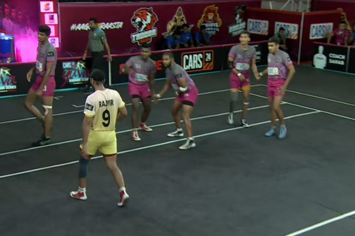 Kaziranga Rhinos hold nerves to pip Sindh Sonics 40-37