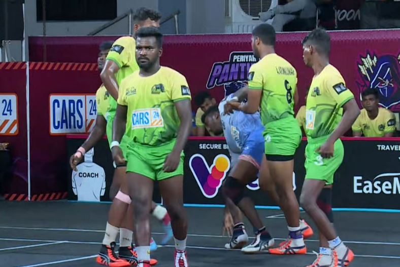 Puissant Palani serve Hampi Heroes 62-19 thrashing
