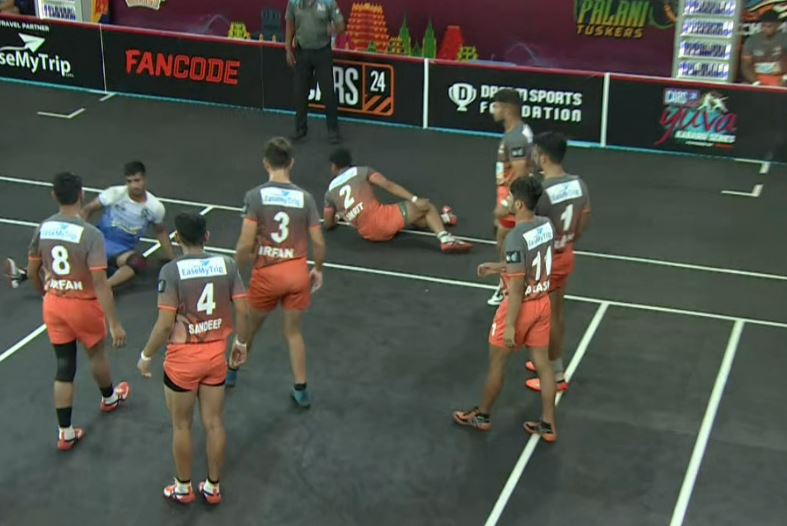 Hampi Heroes sail past Tadoba Tigers 53-30