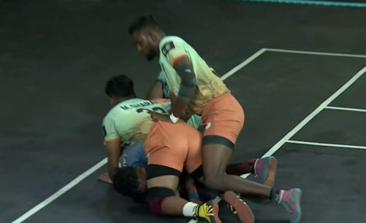 Gowtham Murgan stays strong for Chola