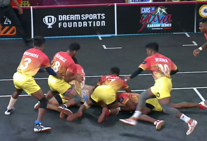 Maurya Mavericks sail past Maratha Marvels 41-25