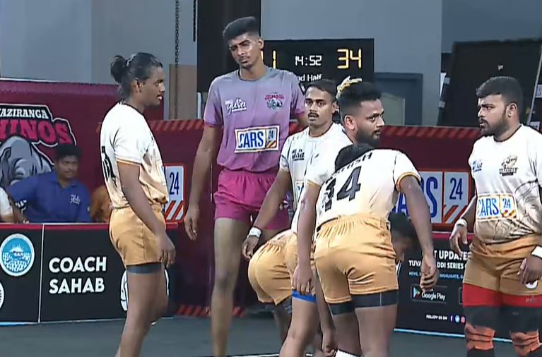 Maratha Marvels fight hard to pip Kaziranga Rhinos 48-46