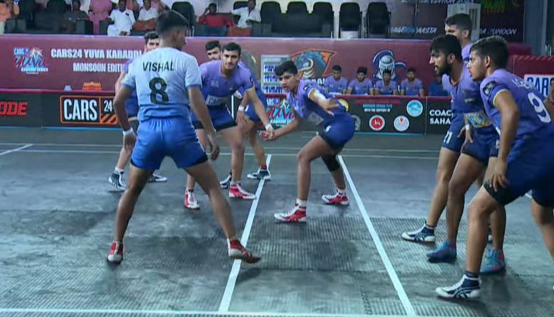 Monu Kumar scares Hampi with his dangerous defence