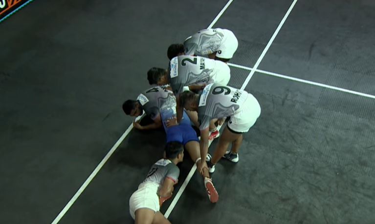 12 Points! Sonu Rathee rips through Hampi Heroes' raiders