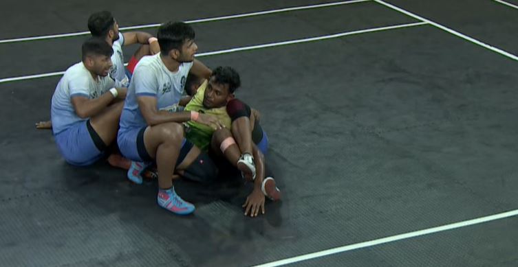 Vishva Asalavan puts Hampi in distress