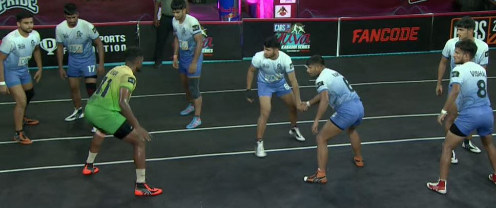 Vishva Asalavan goes on a rampage