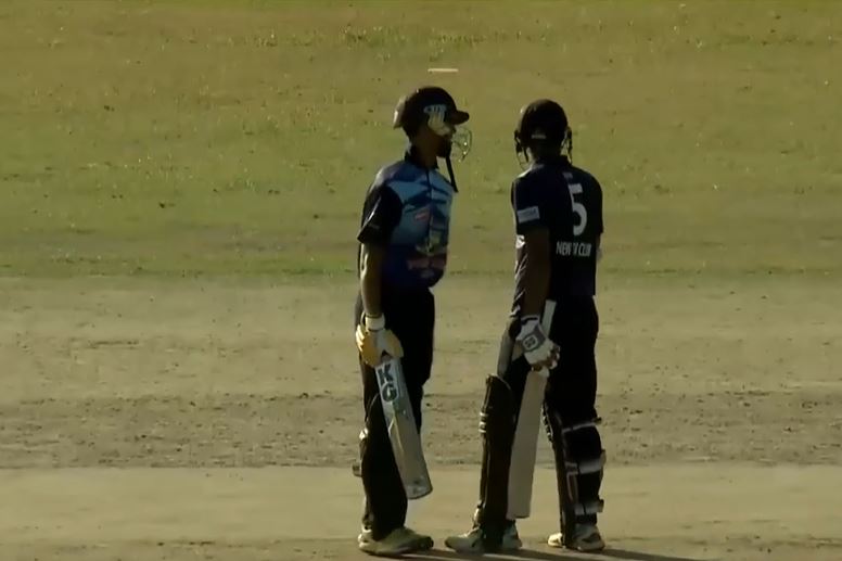 67 off 46! Parvez Musharaf's early acceleration