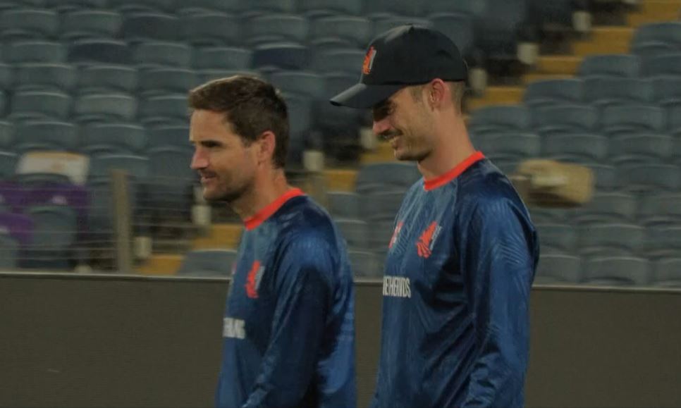 Dutch playing for more than pride against England