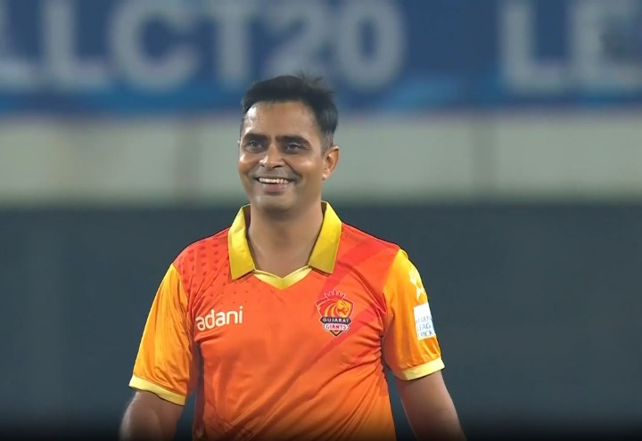 3 for 31! Sharp Rajat Bhatia slows down Manipal Tigers