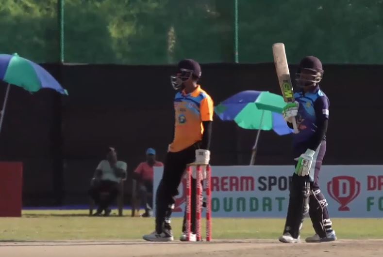 Juneid Rehan anchors run chase with composed 58*