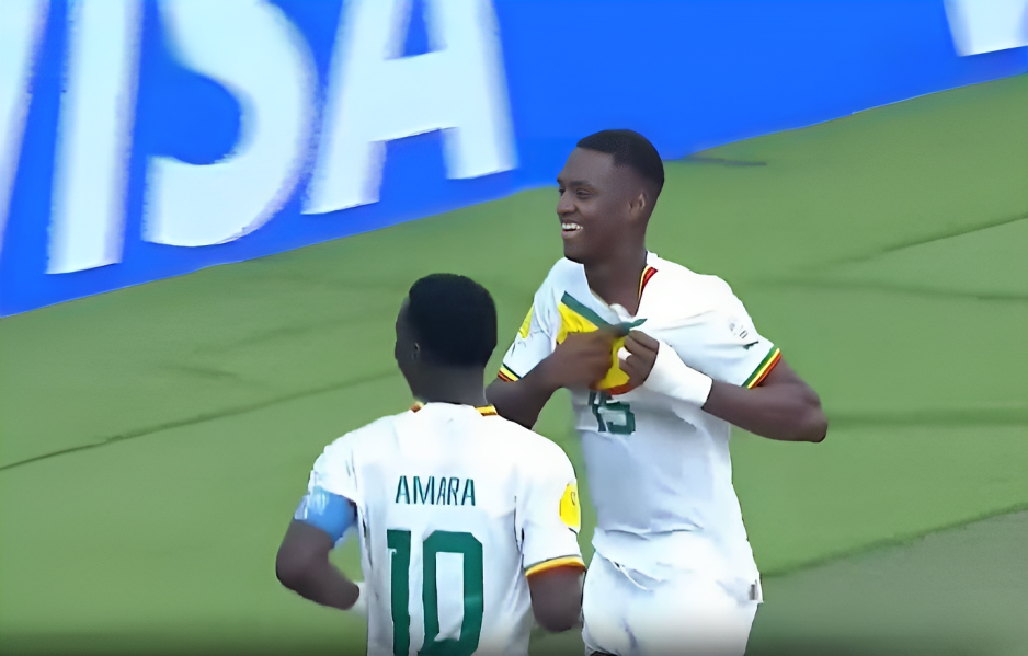 Gueye's hat-trick leads Senegal to 4-1 win over Poland