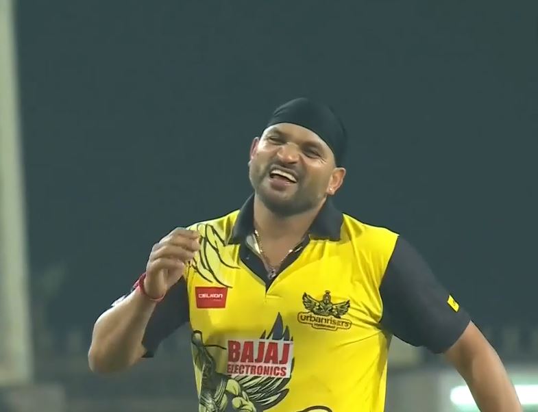 Pawan Suyal's 3-fer decimates Southern Super Stars