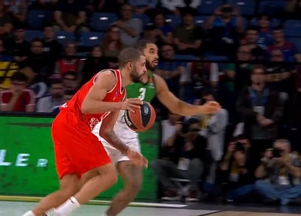 Anadolu Efes snail past Zalgiris Kaunas 86-82