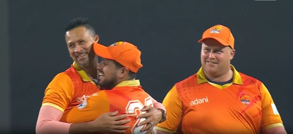 Jaunty Gujarat Giants edge past Bhilwara Kings by mere 3 runs