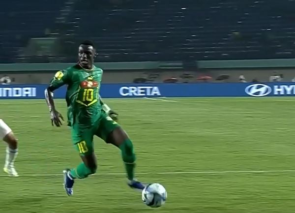 Senegal soar to shocking upset, stun Argentina 2-1