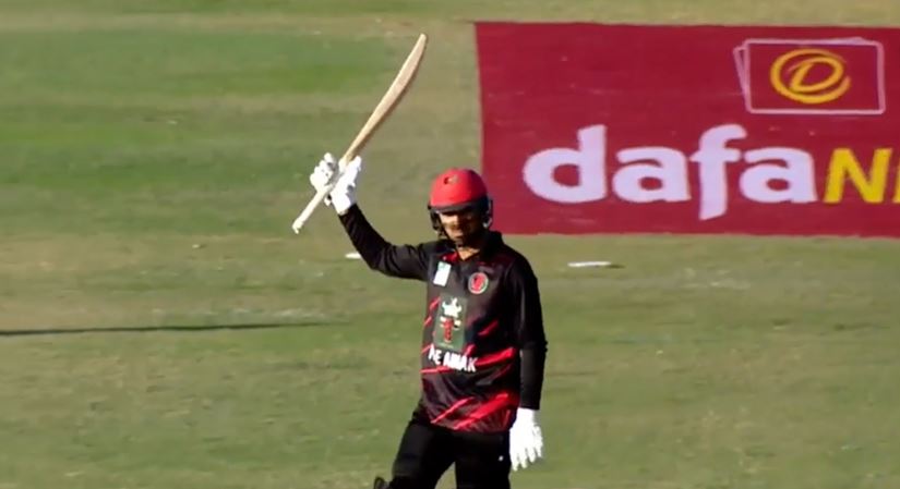Rahmanullah Zadran's authoritative 52*