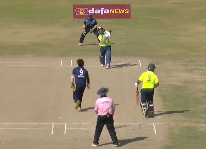 51 off 49! Arpit Bhatewara anchors River Rine Club