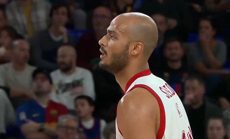 Olimpia Milano edge past Barcelona 90-86