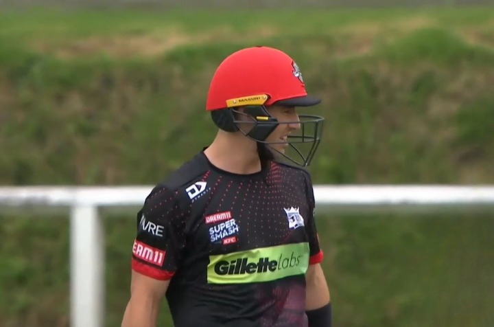 79* off 47! Destructive Cole McConchie tames Central Stags