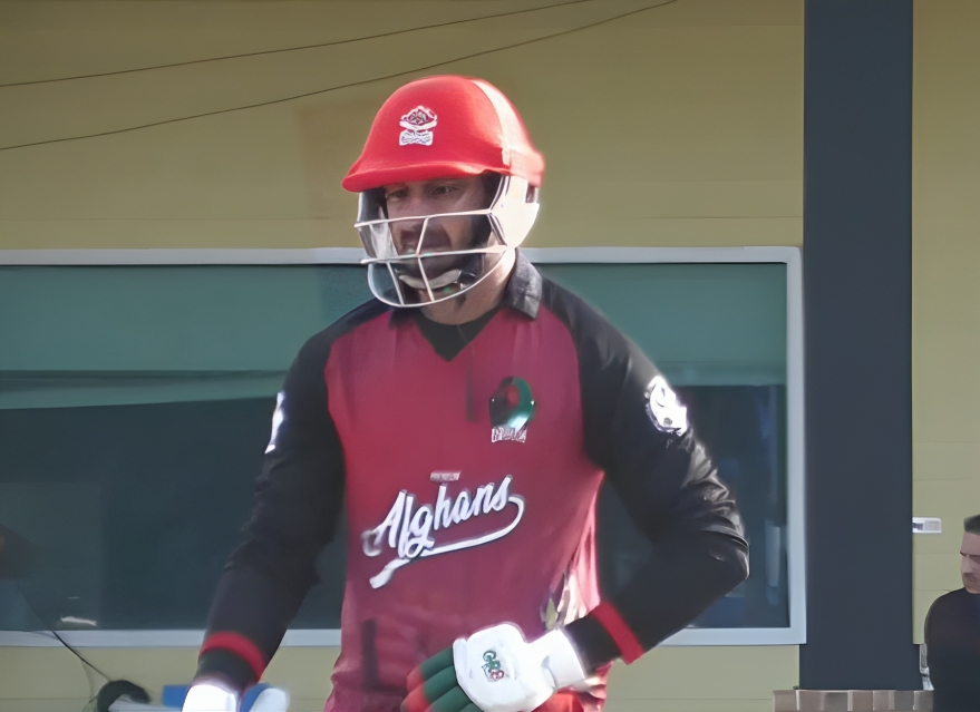 Mehran Khan shines with a crucial captain's knock of 54*
